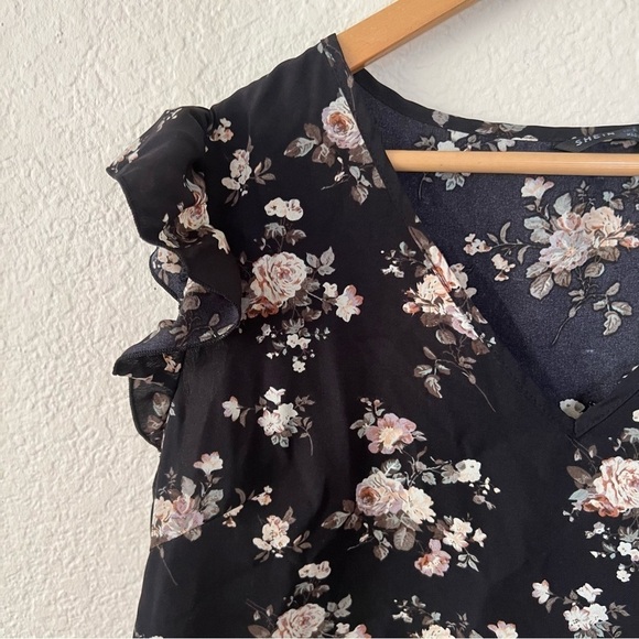 Floral ruffle sleeves top Size XL 12 - Picture 4 of 9